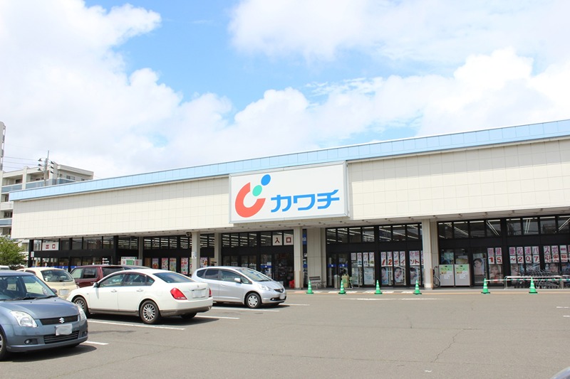 ドラックストア　カワチ薬品 仙台東店（ドラッグストア）まで554m