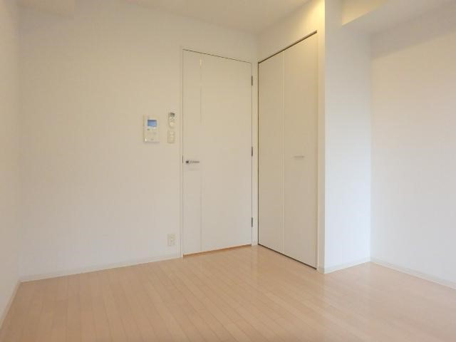 居室・リビング　※別部屋参考写真