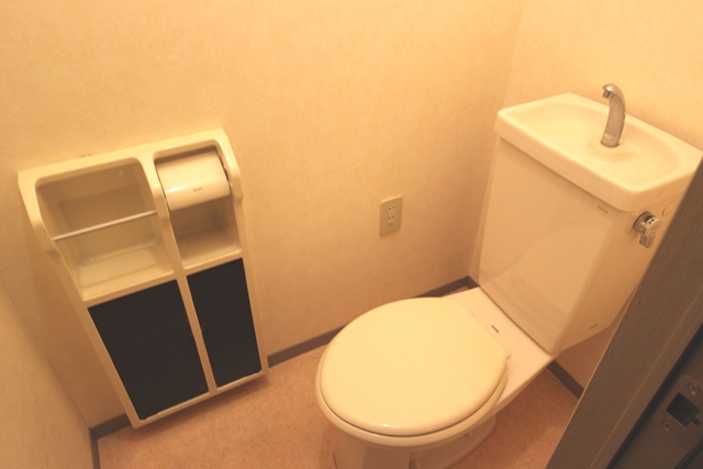 トイレ　ゆったりとした空間のトイレです