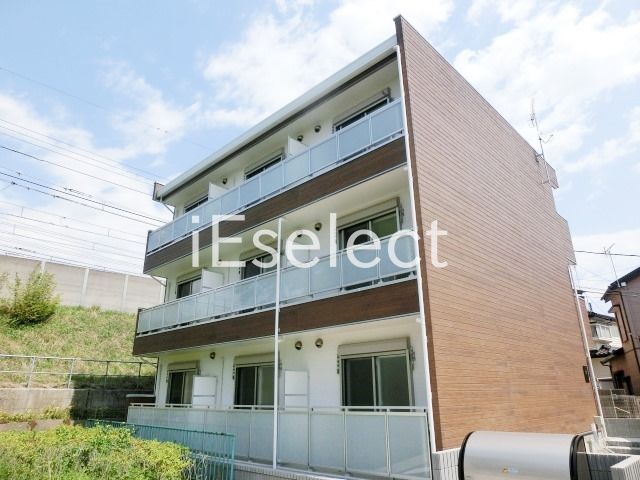 建物外観　ホームセキュリティ付き物件。