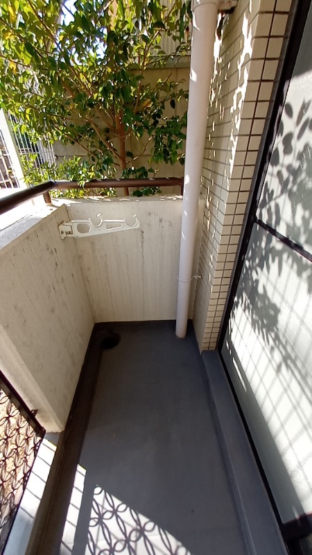 阪急神戸線 武庫之荘駅 徒歩8分 3階建 築38年の内装写真