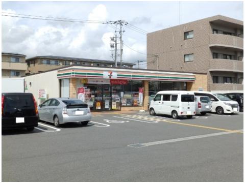 コンビニ　セブンイレブン 高知杉井流店（コンビニ）まで366m