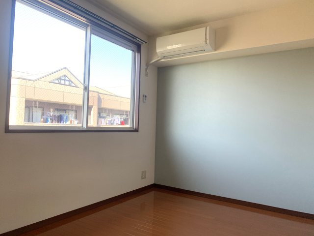 その他部屋・スペース　洋室5.6帖※イメージです
