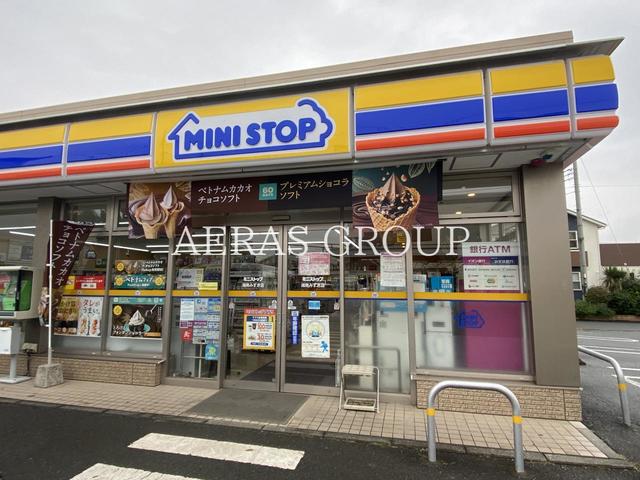 コンビニ　ミニストップ 湘南みずき店（コンビニ）まで372m