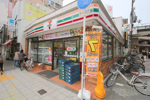コンビニ　セブンイレブン 大阪天神橋4丁目店（コンビニ）まで210m