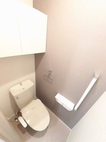 トイレ　ゆったりとした空間のトイレです