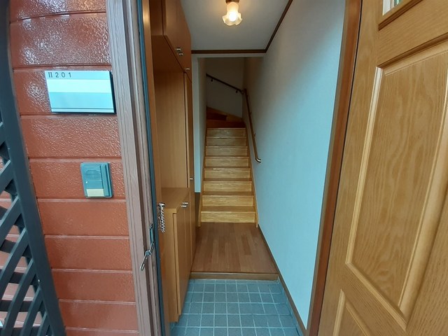 玄関　玄関