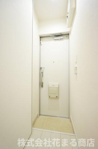 玄関　物件、駅でお待ち合わせでのご案内歓迎！