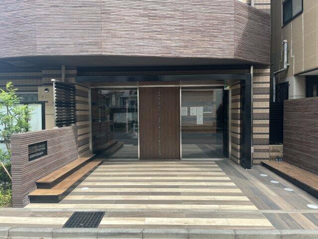 エントランス　?