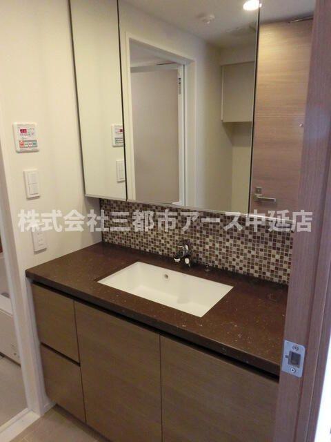 洗面設備　パークハビオ目黒リバーサイド