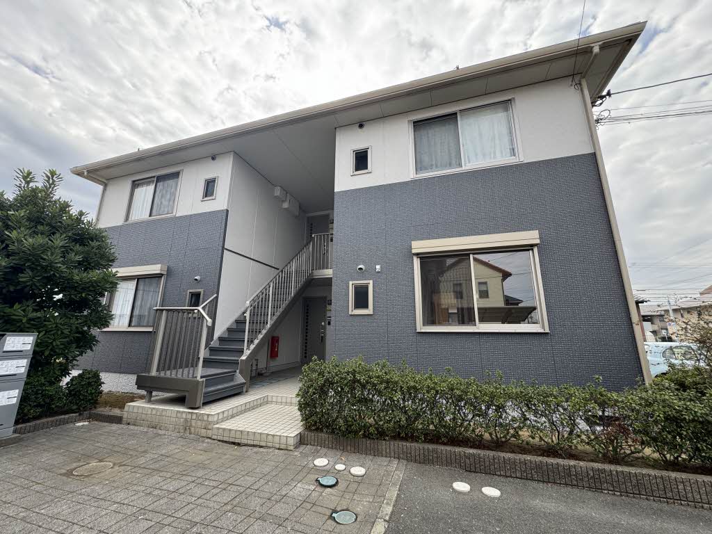 建物外観　落ち着いた雰囲気の外観です