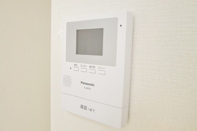セキュリティ　★画面付きドアホンでセキュリティも安心★