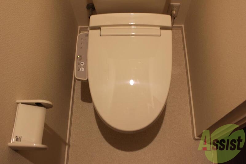 トイレ　癒しの空間　ウォシュレット付き