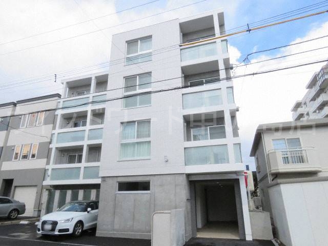 建物外観　詳細は、ウィンドワード中の島店までご相談下さい。
