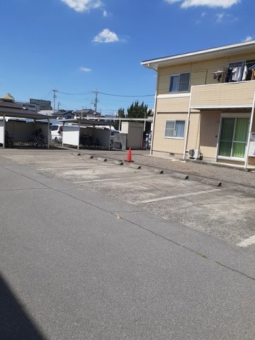 駐車場　駐車場完備です
