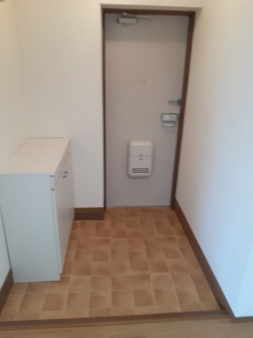 玄関　シンプルで使いやすい玄関です