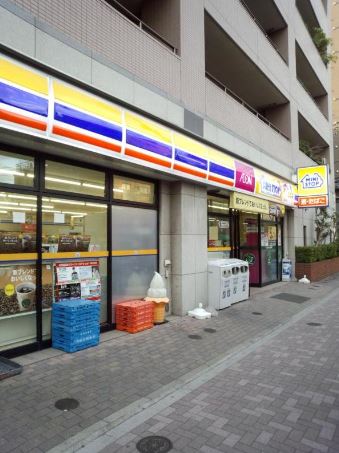 コンビニ　ミニストップ 元浅草3丁目店（コンビニ）まで373m