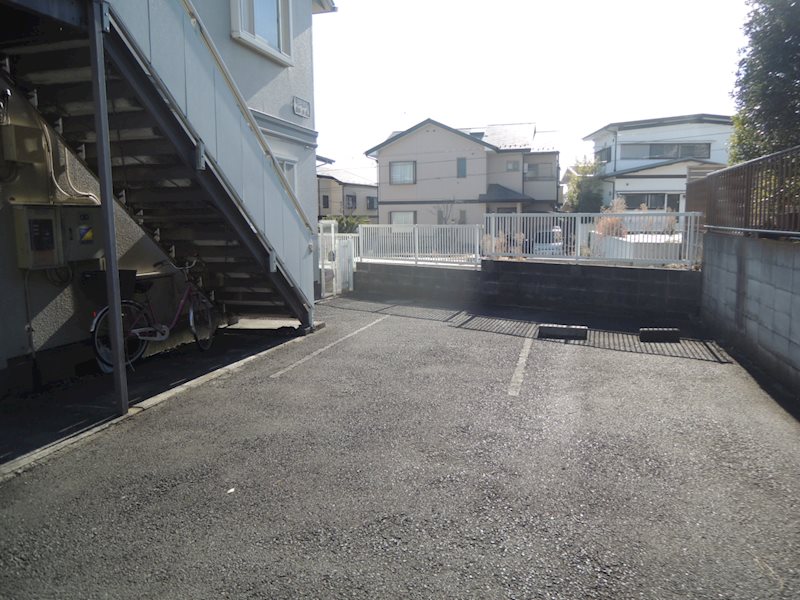 駐車場　敷地内駐車場ございます♪
