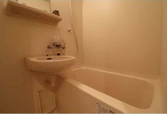 バス・シャワールーム　別部屋参考写真