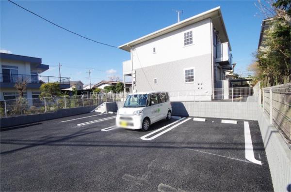 建物外観　アローネ