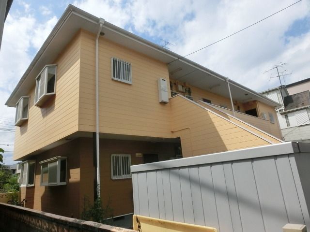 建物外観　閑静な住宅街