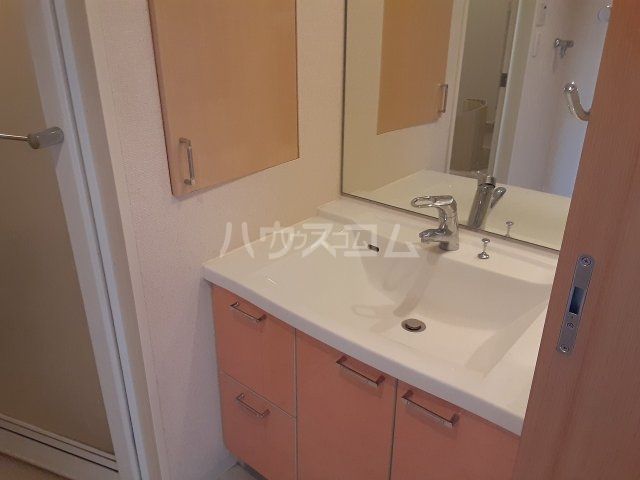 コンフォリア上池台の内装写真
