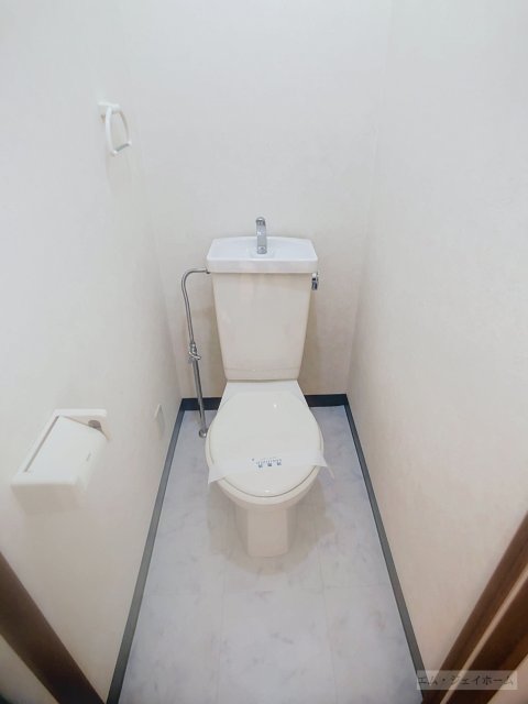 グランベールJINのトイレ写真
