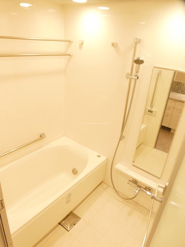 バス・シャワールーム　※別部屋参照写真