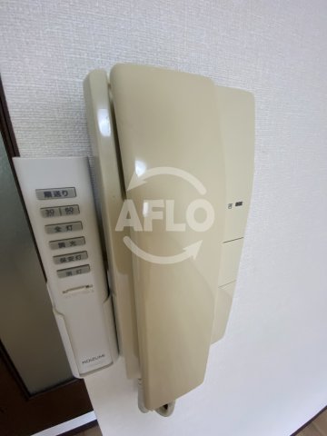 セキュリティ　インターナショナル上汐　インターホン