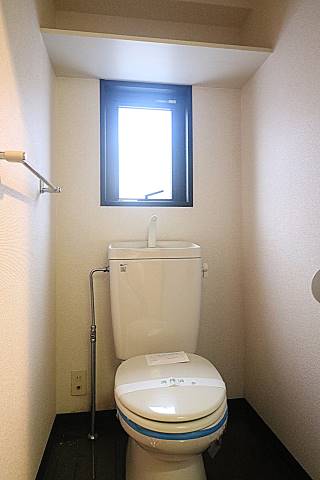 トイレ　清潔感のあるトイレです