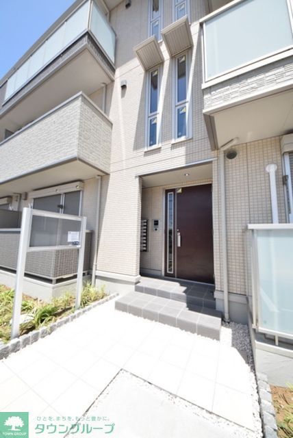 エントランス　お部屋探しは【タウンハウジング蘇我店】にお任せ下さい♪