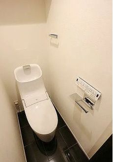 トイレ　写真は同タイプ住居です