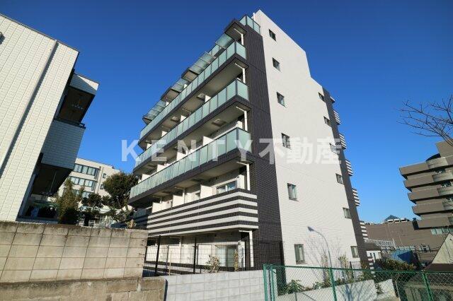 建物外観　落ち着いた雰囲気の外観です