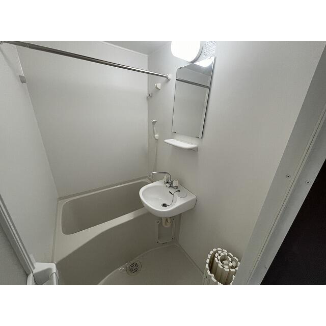 バス・シャワールーム　同建物別部屋参考バス