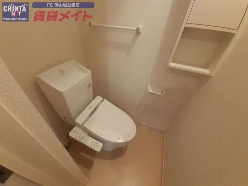 トイレ　同物件別室写真