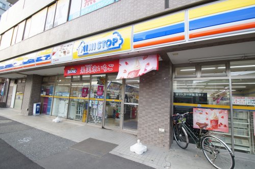 コンビニ　ミニストップ平和島店（コンビニ）まで188m