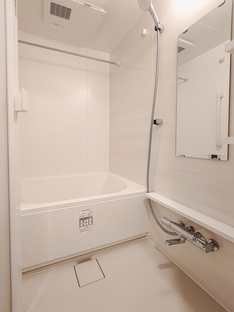 バス・シャワールーム　※写真は同タイプ住戸です。