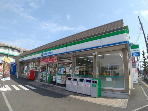 コンビニ　ファミリーマート 東船橋駅南口店（コンビニ）まで320m