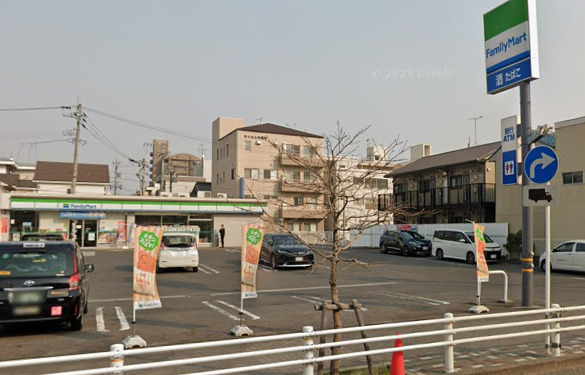 コンビニ　ファミリーマート 大幸一丁目店（コンビニ）まで275m
