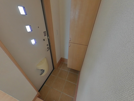 玄関　※別部屋の写真です