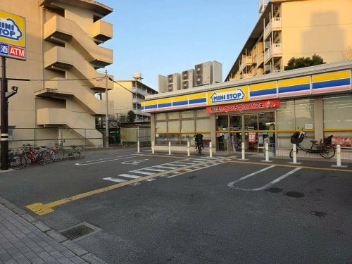 コンビニ　ミニストップ 尼崎口田中店（コンビニ）まで542m
