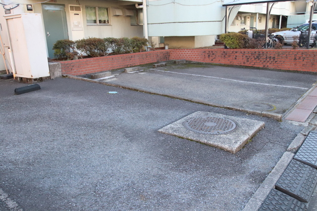 駐車場　空き状況は確認要