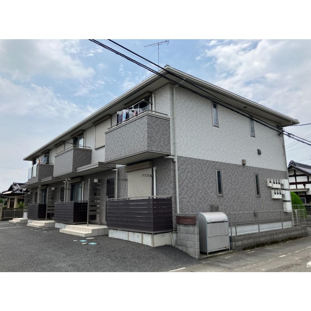 建物外観　スタイリッシュな外観です。