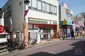 コンビニ　セブンイレブン 清瀬駅南口店（コンビニ）まで388m