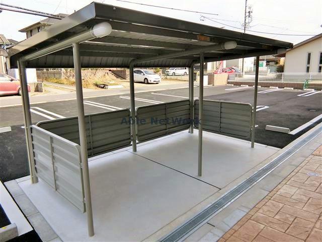 西尾市 2階建 築10年の外観写真