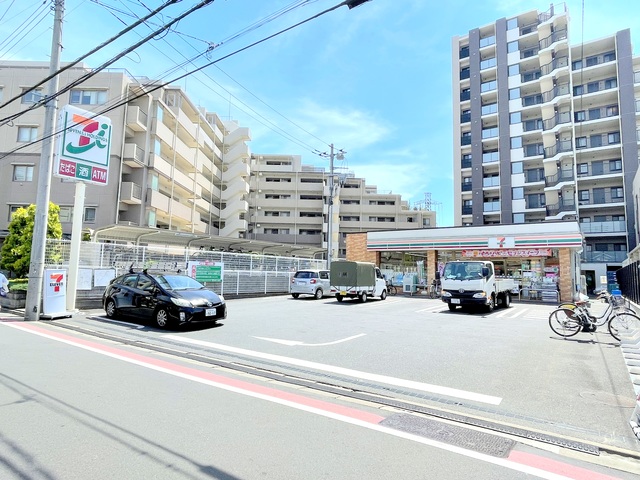 コンビニ　セブンイレブン中野野方2丁目店（コンビニ）まで444m