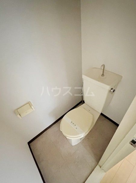 セクションIIのトイレ写真