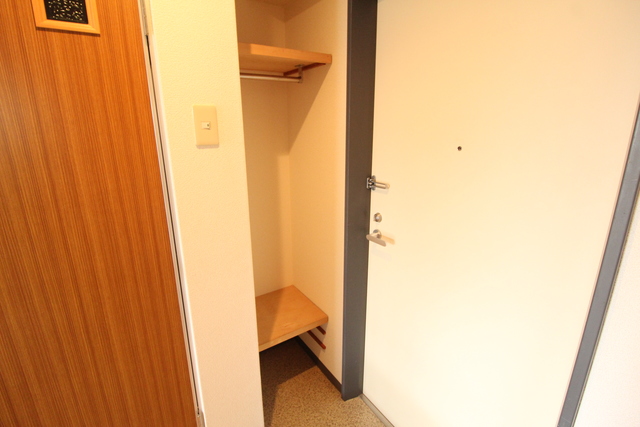 玄関　※同タイプ別部屋参照※現状優先