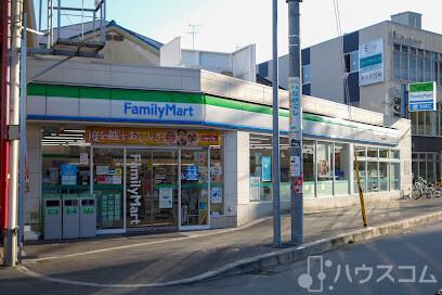 コンビニ　ファミリーマート 神崎川駅西店（コンビニ）まで230m