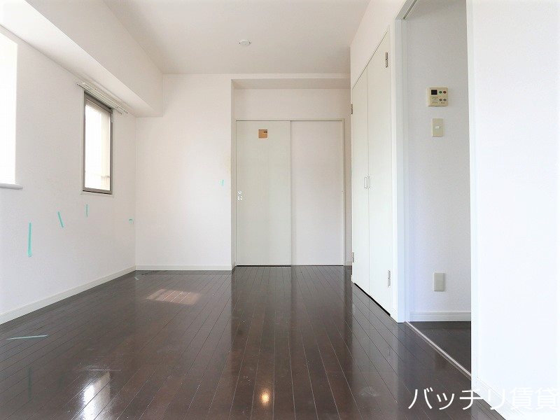 居室・リビング　※同マンション別部屋写真のため、現状優先。